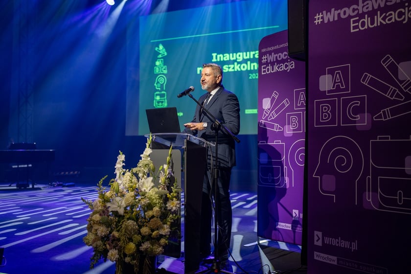 We wtorek ( 27 sierpnia) odbyła się inaugurację roku szkolnego 2024/2025z dyrektorami wrocławskich placówek oświatowych.
