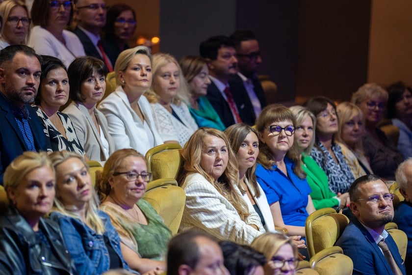 We wtorek ( 27 sierpnia) odbyła się inaugurację roku szkolnego 2024/2025z dyrektorami wrocławskich placówek oświatowych.