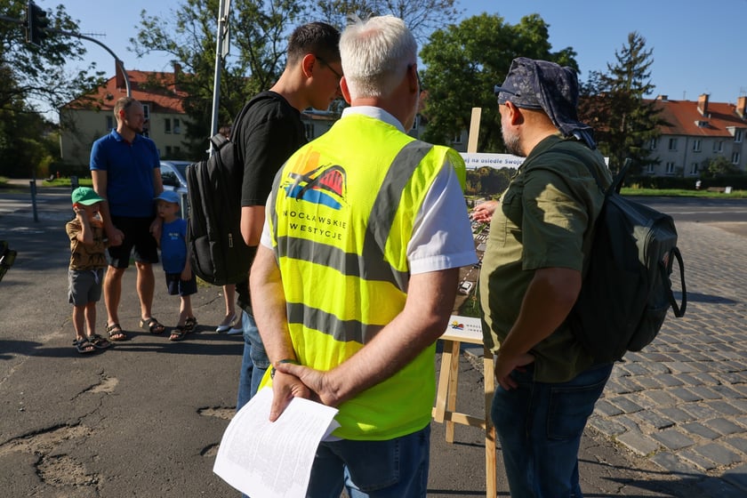 Spotkanie na pętli Sępolno w sprawie budowy TAT na Swojczyce, 30 sierpnia 2024