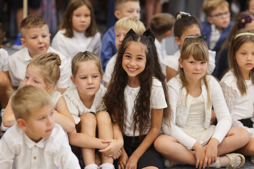 Inauguracja roku szkolnego 2024/2025 w ZSP nr 26 przy ul. Cynamonowej we Wrocławiu