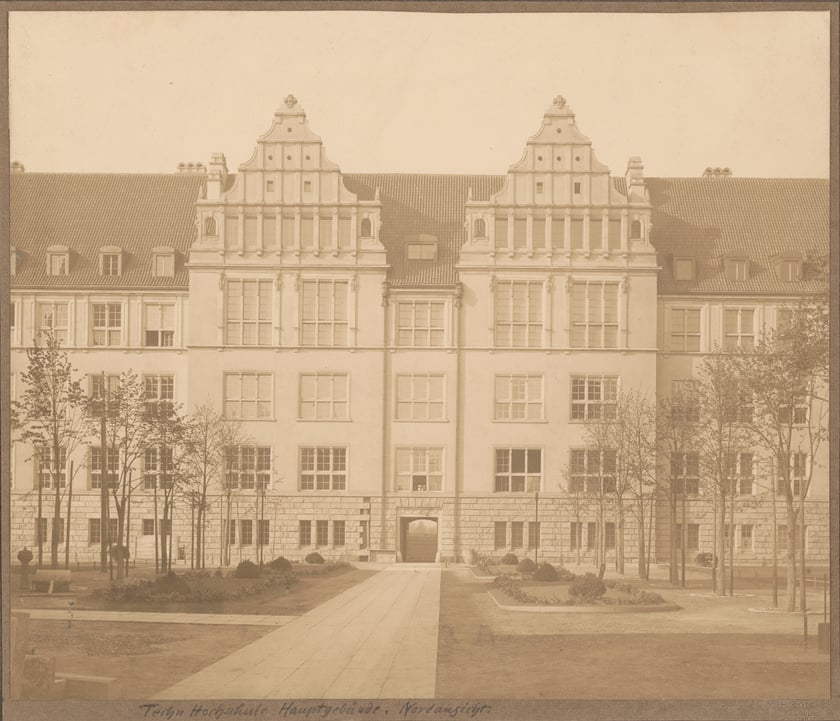 Wyższa Szkoła Techniczna, ul. Norwida 4, 1910