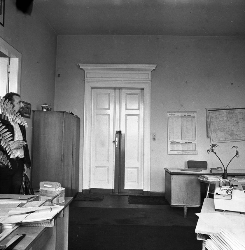 Dworzec Wrocław Nadodrze w 1980 r. Biura. Zbiory Wydziału Architektury PWr
