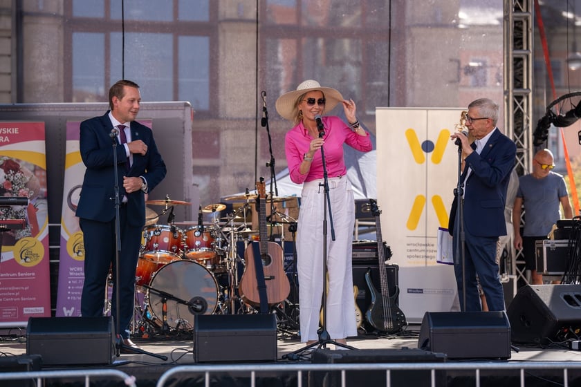 Marsz Kapeluszy i inauguracja Dni Seniora 2024