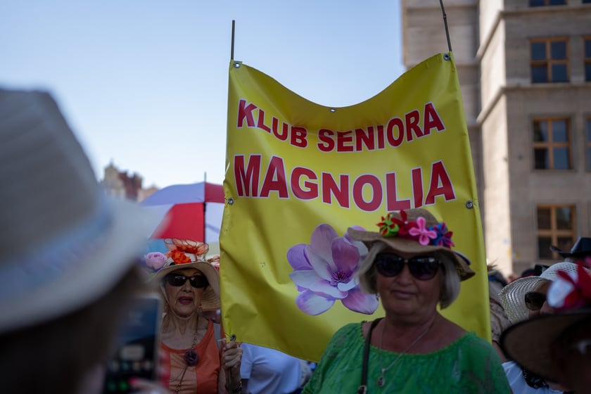 Marsz Kapeluszy i inauguracja Dni Seniora 2024