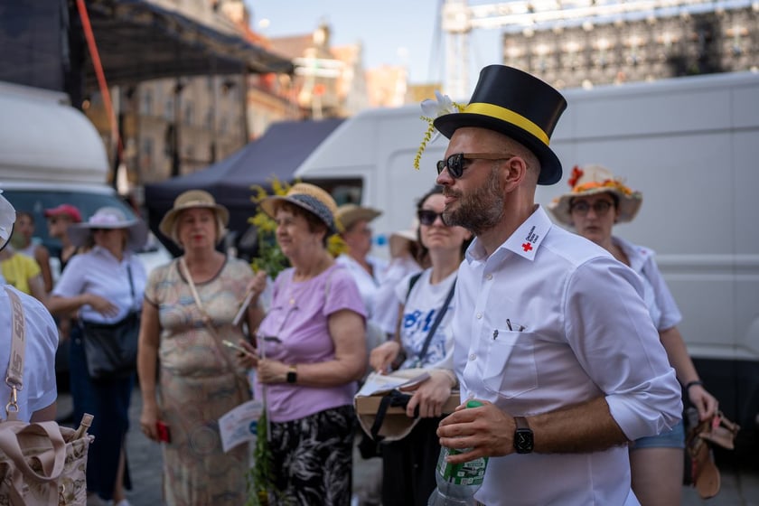 Marsz Kapeluszy i inauguracja Dni Seniora 2024
