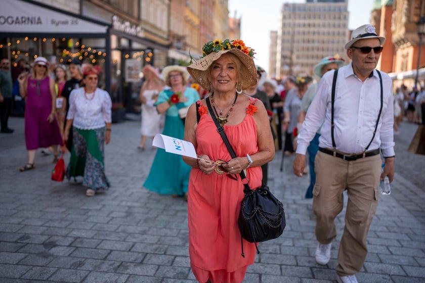 Marsz Kapeluszy i inauguracja Dni Seniora 2024