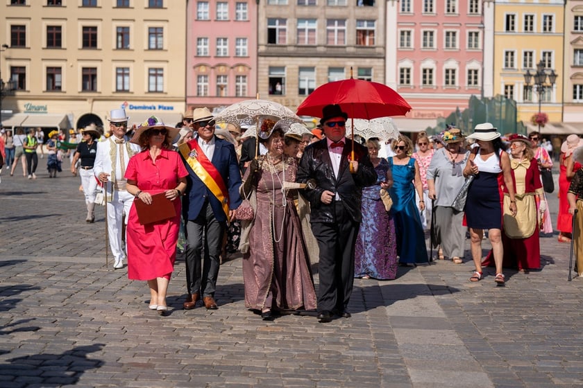 Marsz Kapeluszy i inauguracja Dni Seniora 2024