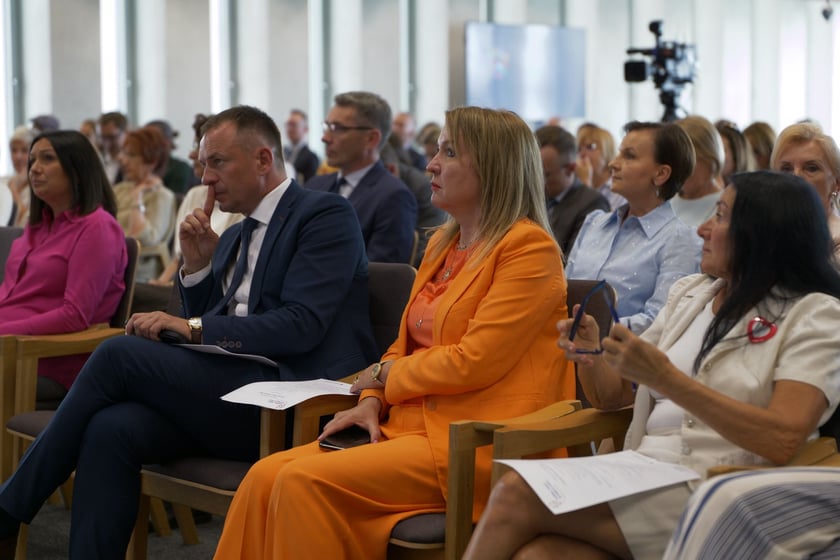 Inaguracja kampanii przeciwko otyłości: Poznaj temat rosnącej wagi