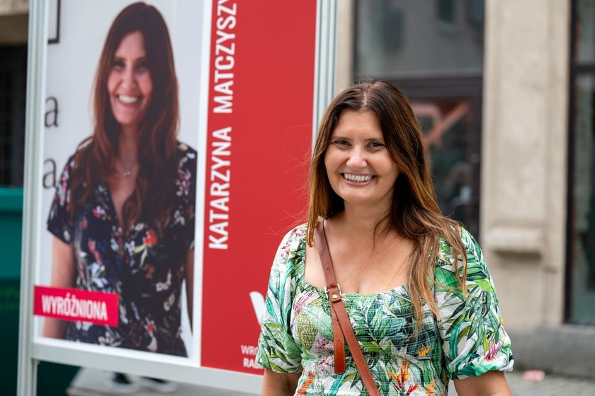Wystawa &bdquo;Wrocławianka Roku 2023&rdquo; przy Oławskiej, nagrodzona prof. dr hab. inż. Katarzyna Matczyszyn