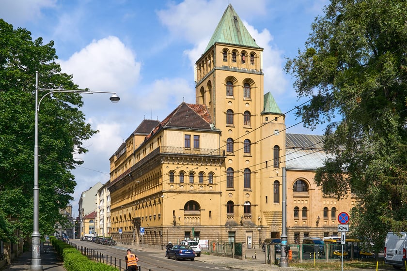 Wrocławskie Centrum SPA przy ul. Teatralnej