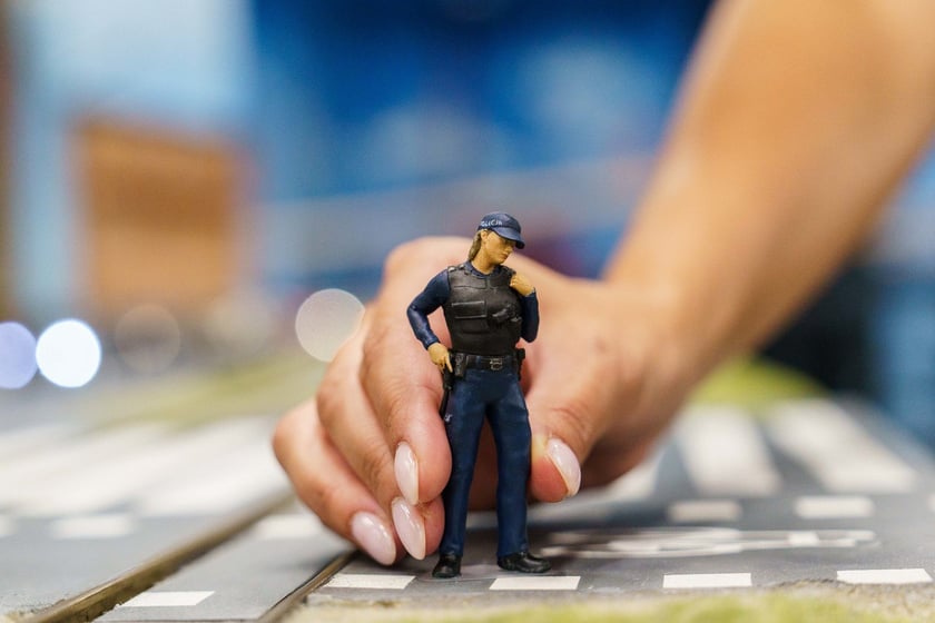 Kolejkowo i Policja Dolnośląska rozpoczynają akcję „Bezpieczna droga do szkoły”
