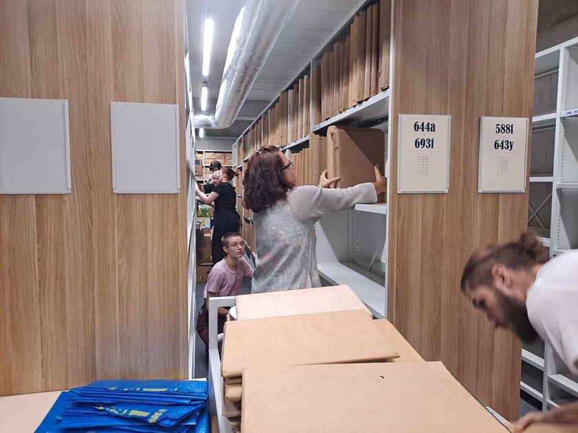 Przenoszenie zbiorów Archiwum Archidiecezjalnego, 16 września 2024