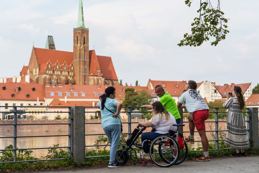 Mieszkańcy jednoczą się przy budowie wałów w okolicach Ostrowa Tumskiego