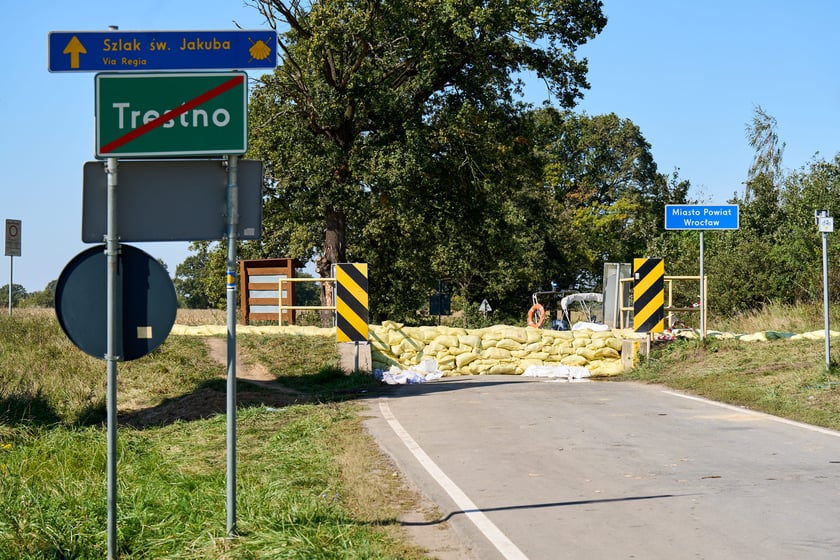 Patrol policyjny na Odrze we Wrocławiu