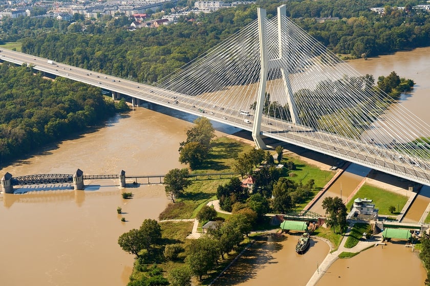 Wrocław z lotu ptaka. Zdjęcia lotnicze z powodzi [21 września]