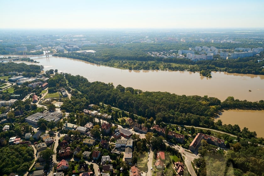 Wrocław z lotu ptaka. Zdjęcia lotnicze z powodzi [21 września]