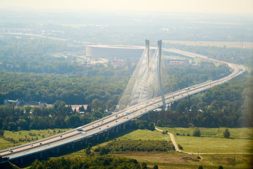 Wrocław z lotu ptaka. Zdjęcia lotnicze z powodzi [21 września]