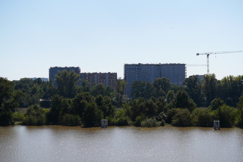 Most Milenijny nad Odrą we Wrocławiu: Dobry widok na Odrę