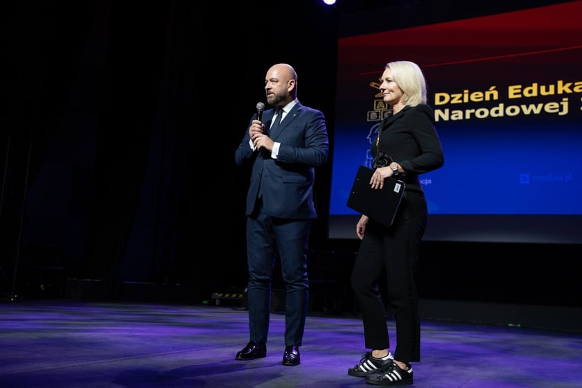 Wrocławski Dzień Edukacji Narodowej 2024. Wyróżnienia dla nauczycieli