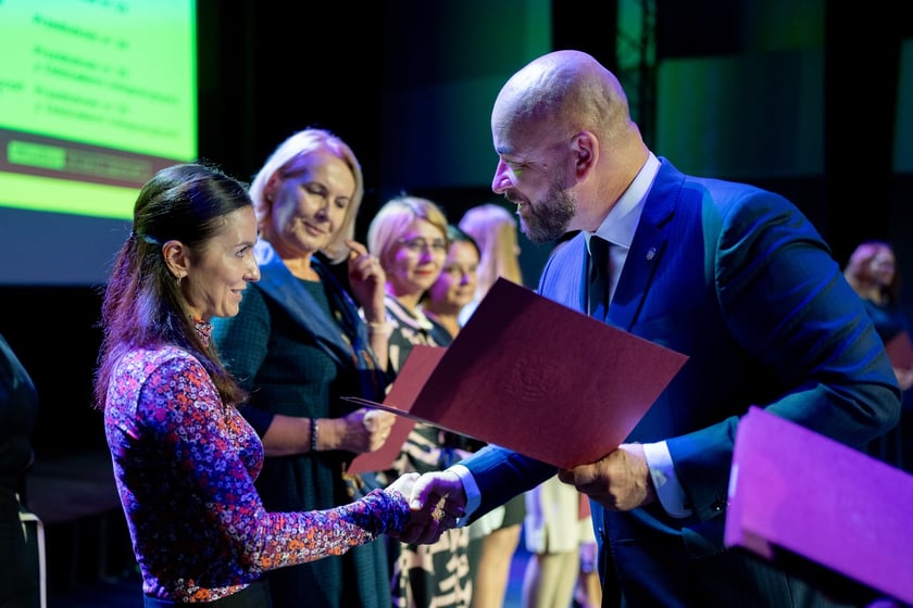 Wrocławski Dzień Edukacji Narodowej 2024. Wyróżnienia dla nauczycieli