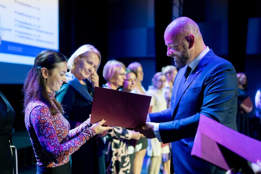 Wrocławski Dzień Edukacji Narodowej 2024. Wyróżnienia dla nauczycieli