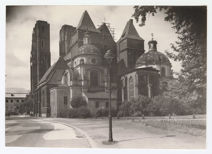 Katedra, 1959.