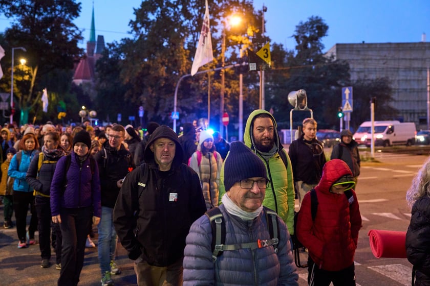 Piesza pielgrzymka z Wrocławia do Trzebnicy - zdjęcia pielgrzymów, 12 października 2024 r.