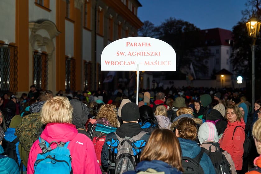 Piesza pielgrzymka z Wrocławia do Trzebnicy - zdjęcia pielgrzymów, 12 października 2024 r.