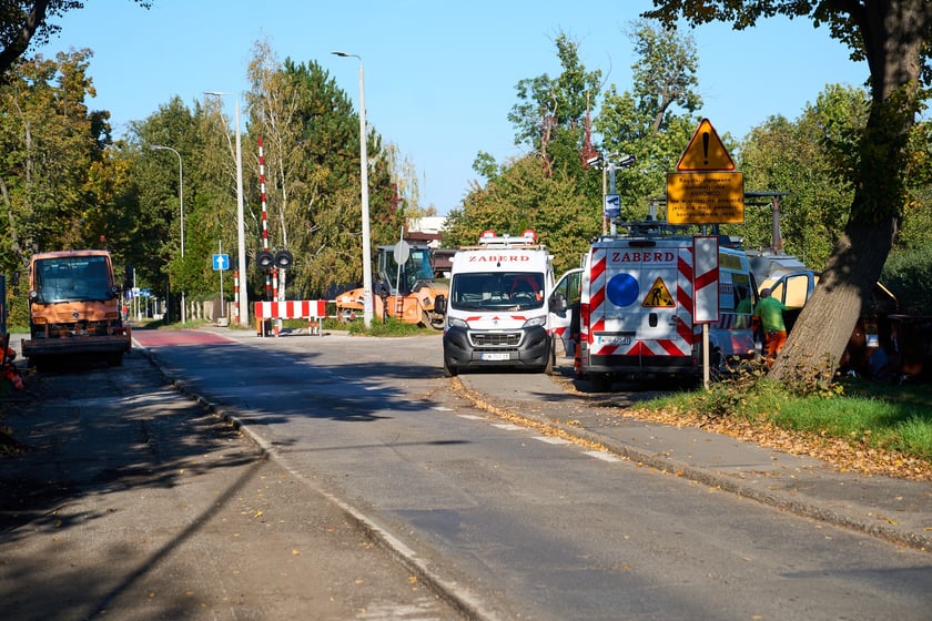 Wymiana nawierzchni na Ołtaszyńskiej, 16 października 2024