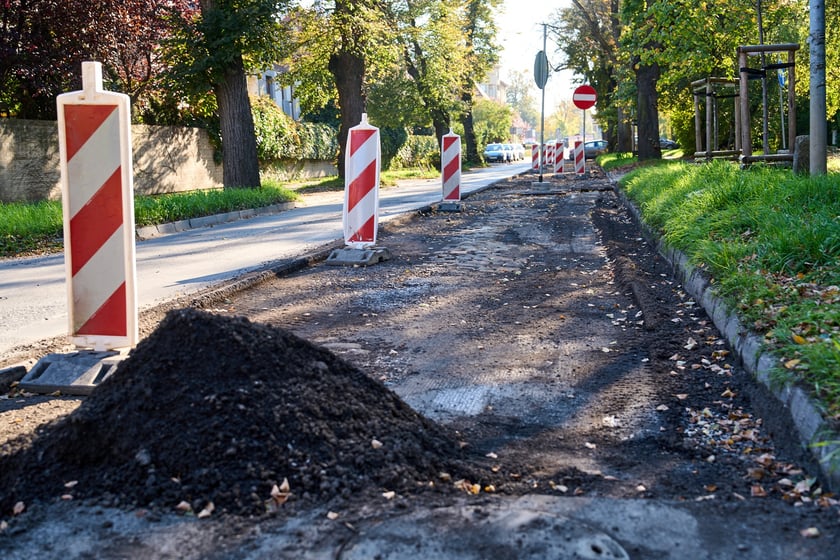 Wymiana nawierzchni na Ołtaszyńskiej, 16 października 2024