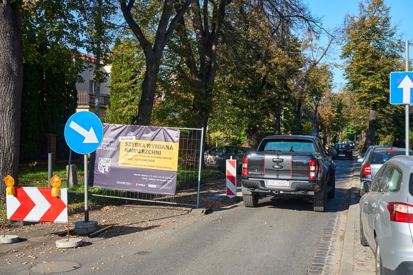 Wymiana nawierzchni na Ołtaszyńskiej, 16 października 2024
