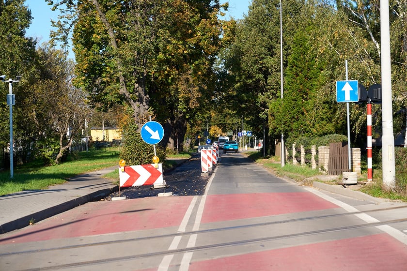 Wymiana nawierzchni na Ołtaszyńskiej, 16 października 2024