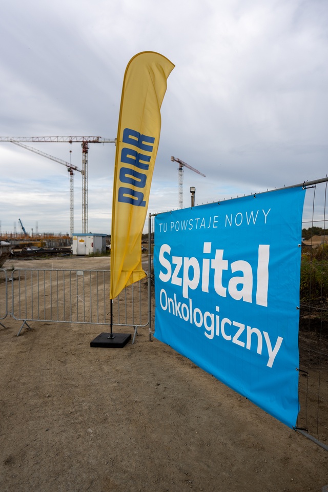 Uroczystość wmurowania kamienia węgielnego pod nowy szpital onkologiczny we Wrocławiu