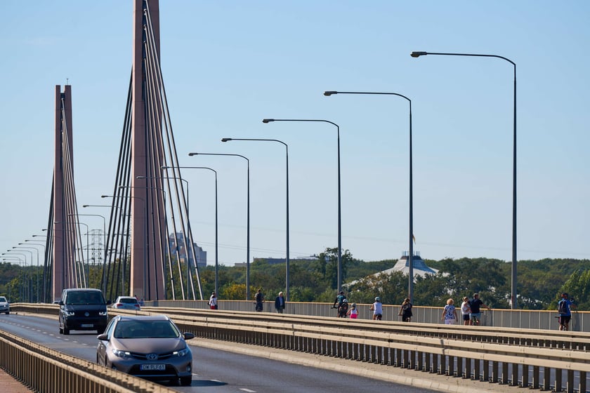 Most Milenijny we Wrocławiu