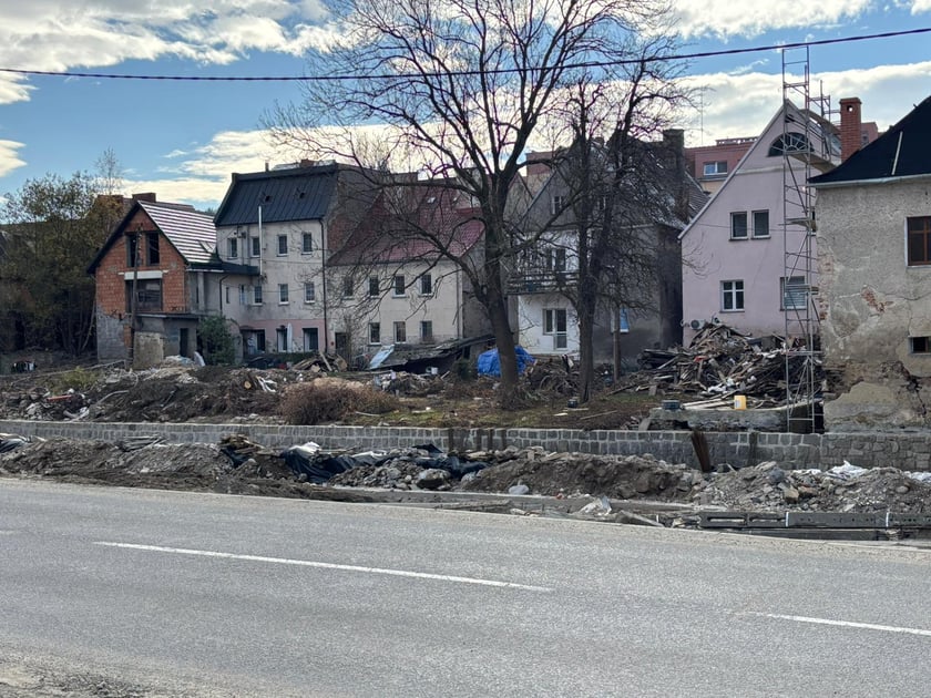 Pracownicy wrocławskiego MOPS pomagają na terenach zalanych