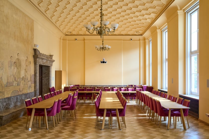 Budynek ZUS przy ul. Pretficza we Wrocławiu