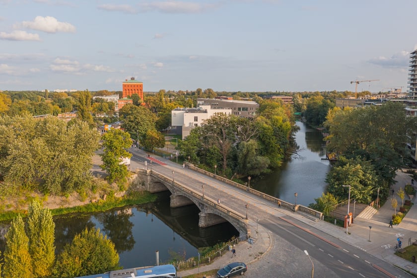 Most Olawski w październiku 2024