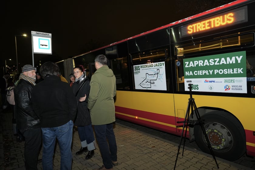 Inauguracja kolejnego sezonu Streetbusa we Wrocławiu.