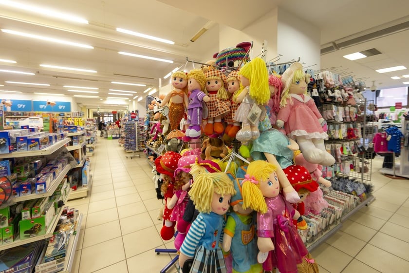 Rynek we Wrocławiu i DH Feniks