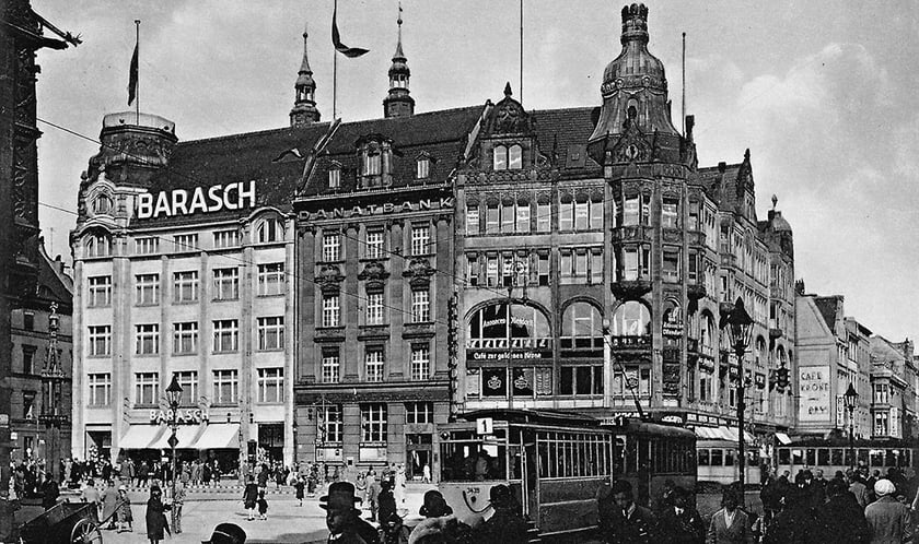 Lata 1930-1938