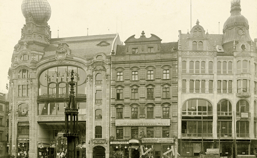 Rynek we Wrocławiu i DH Feniks