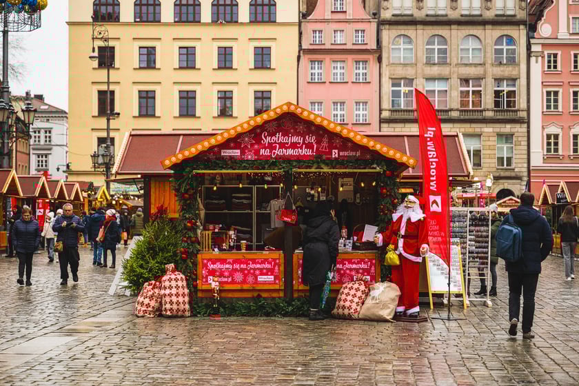 Wrocławski Jarmark Bożonarodzeniowy 2024 w dniu otwarcia (29 listopada)