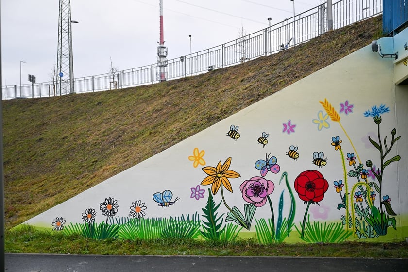 nowy mural na Alei Wielkiej Wyspy
