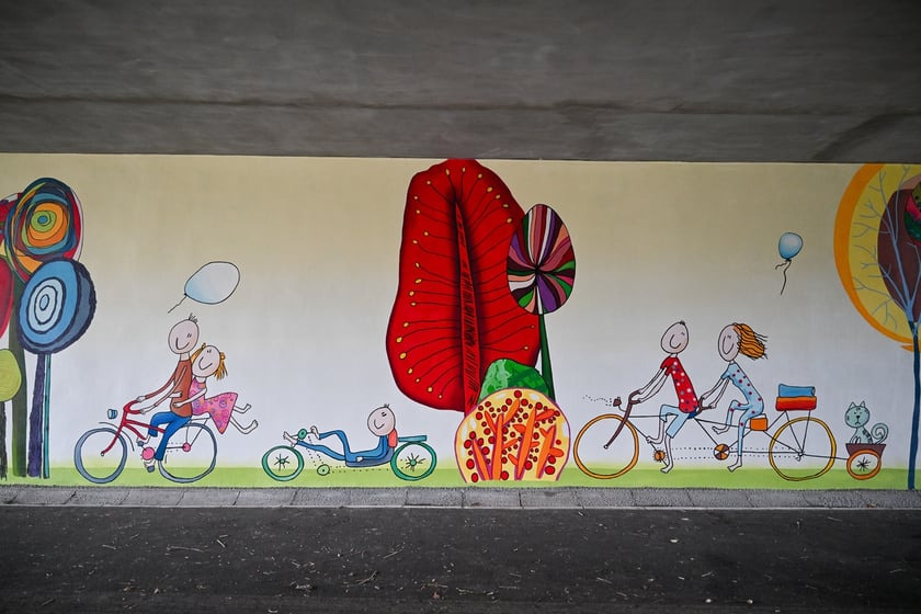nowy mural na Alei Wielkiej Wyspy