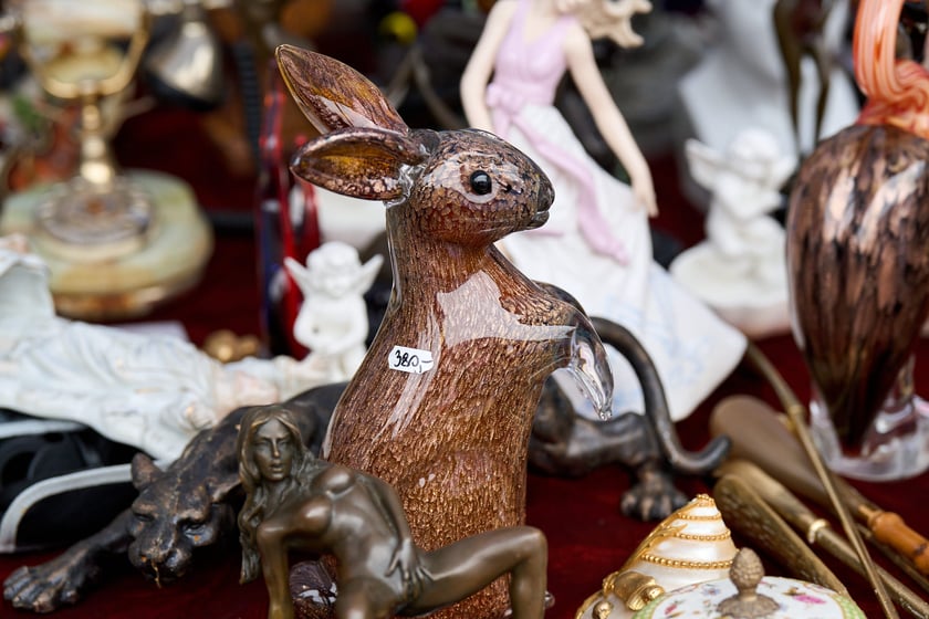 Giełda staroci pod katedrą św. Marii Magdaleny. Wrocław, 6-8.12.2024