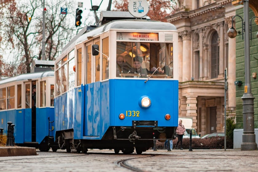 Mikołajki z zabytkowym Konstalem. Wrocław, 07.12.2024