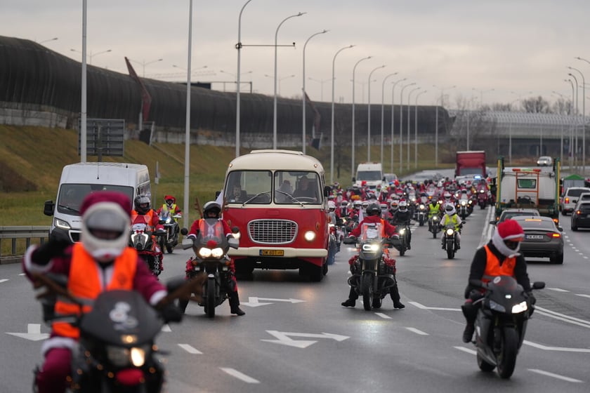 Przejazd Moto Mikołajów przez Wrocław, 07.12.2024