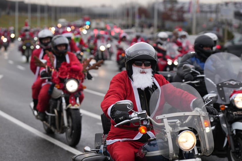 Przejazd Moto Mikołajów przez Wrocław, 07.12.2024