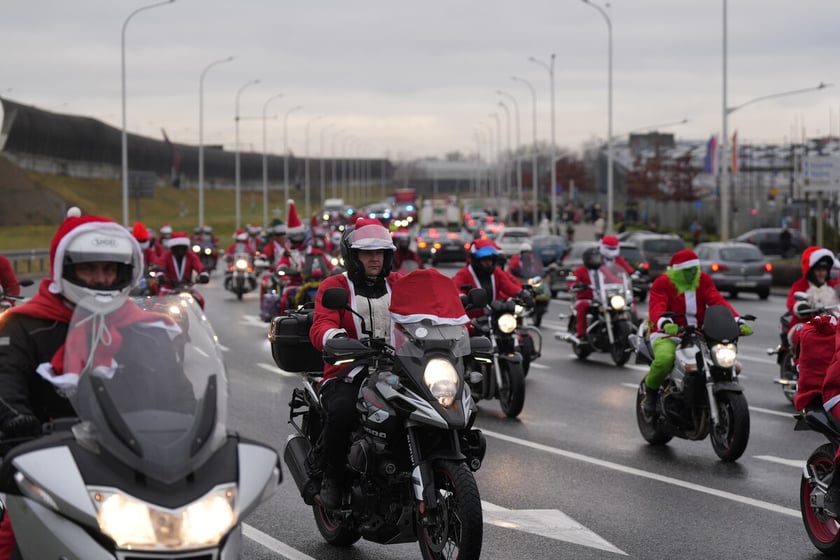 Przejazd Moto Mikołajów przez Wrocław, 07.12.2024