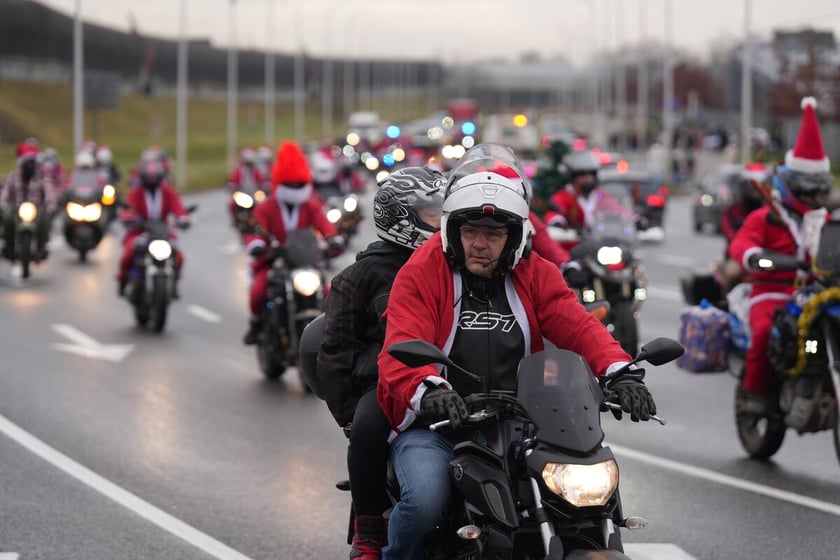 Przejazd Moto Mikołajów przez Wrocław, 07.12.2024